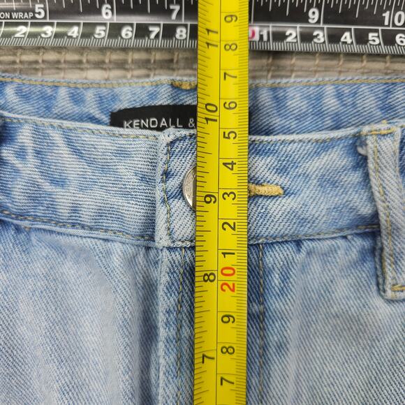 Kendall & Kylie Womens 26 Linda Blue Mid-Rise Heartbreaker Cut Off Shorts - Picture 6 of 16